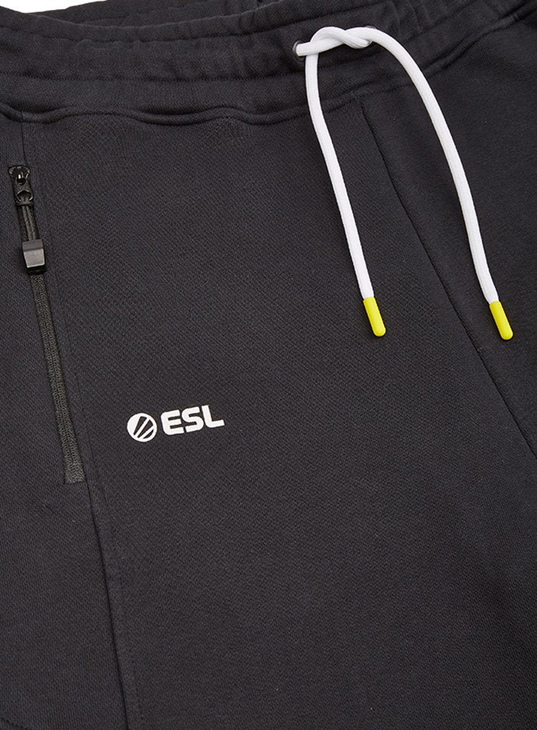 ESL In Color Camo-Patch Sporthose Schwarz