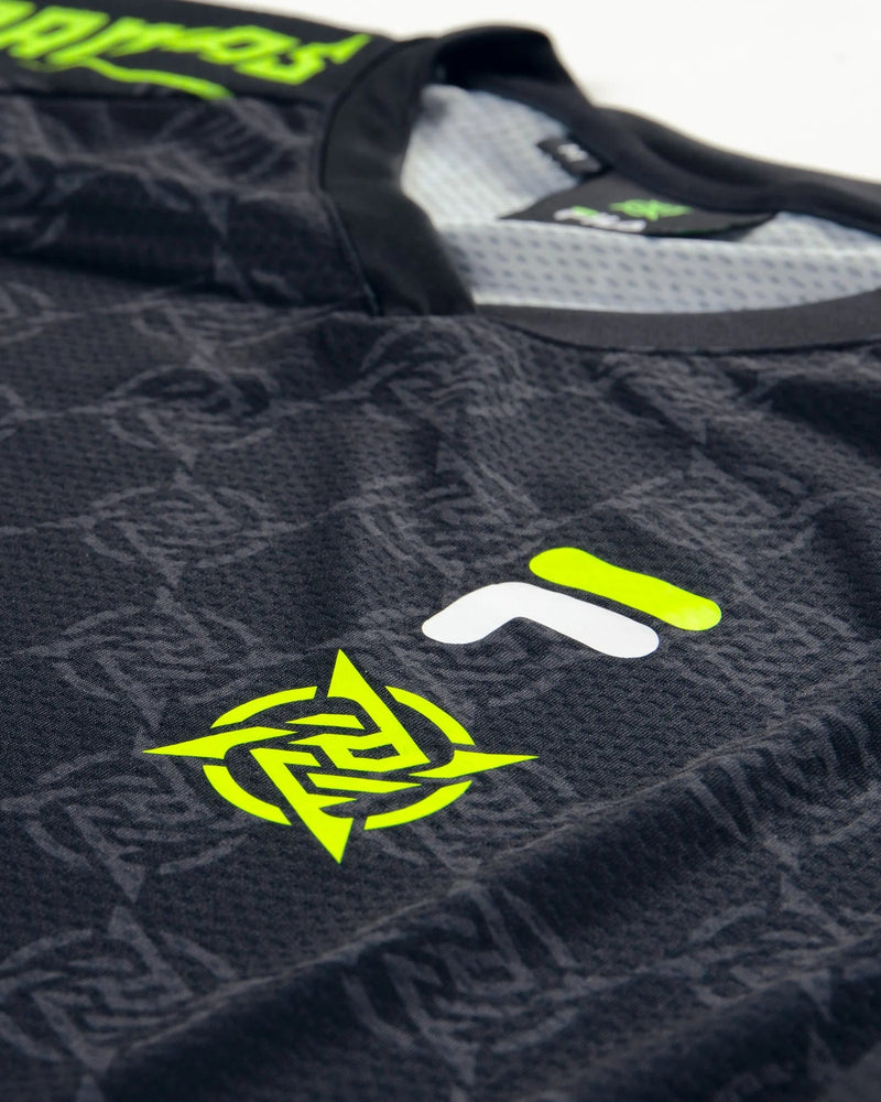 Ninjas in Pyjamas Pro Jersey 2023 Schwarz