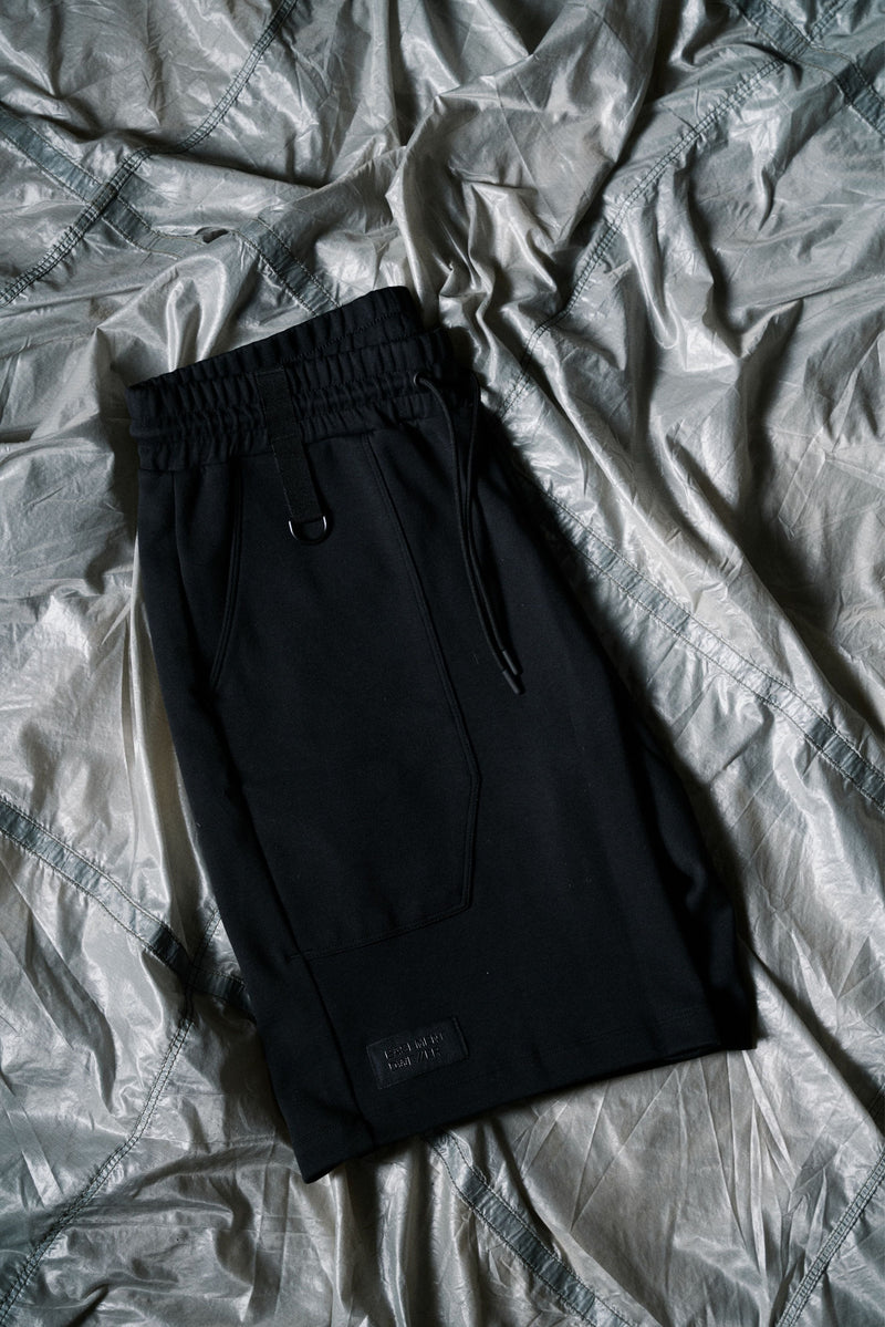 BASEMENT DWE//ER Cargo Shorts Black