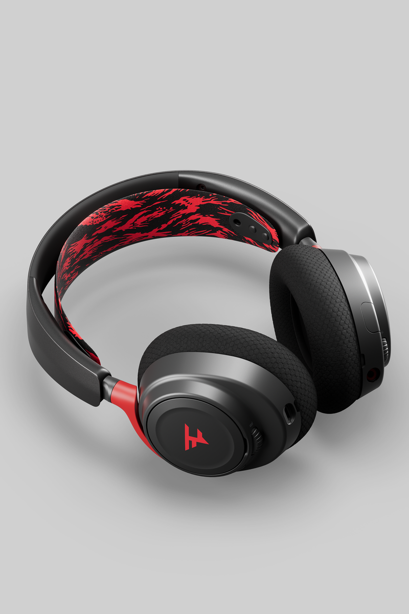 Faze Clan Faze x Steelseries Arctis Nova 7 Wireless